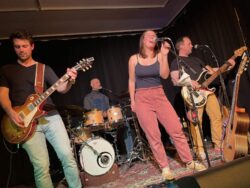 Hanna Herrlich & Band im Club Voltaire Tübingen