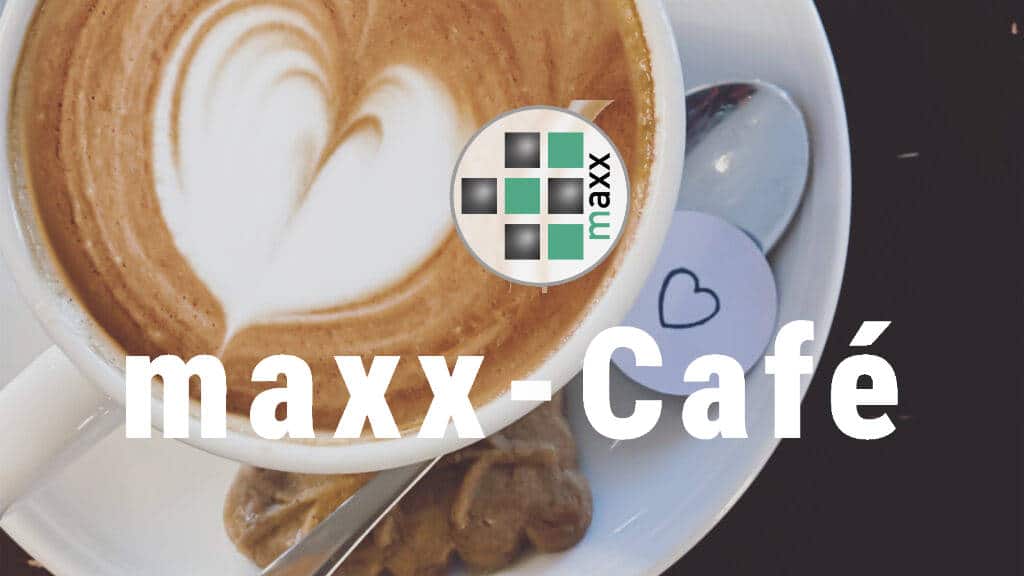 Hanna Herrlich & Band - MAXX-CAFÉ Reutlingen (09.02.2024) - Kaffee mit Milchschaum in Herzform. Logo und Schriftzug